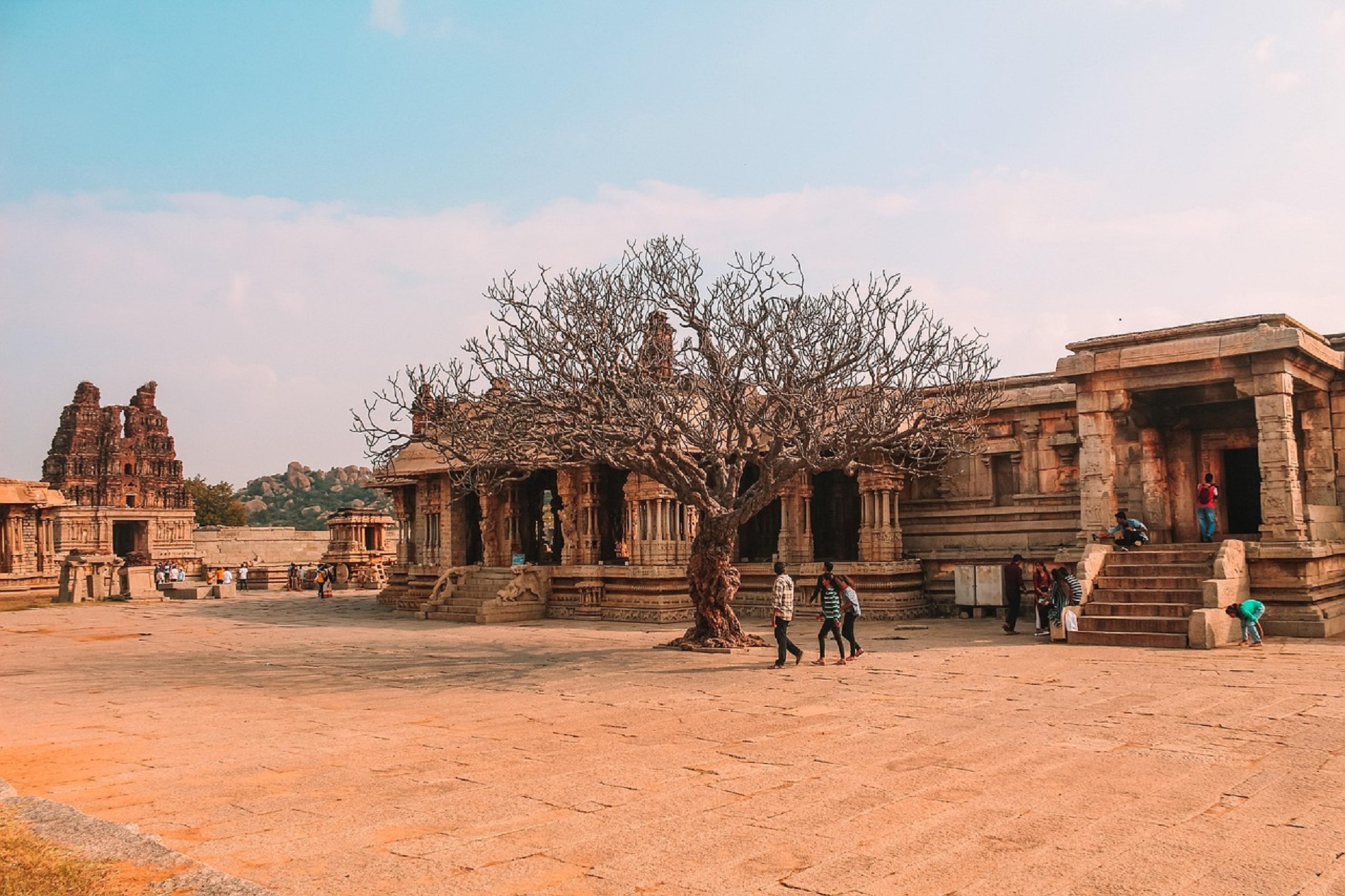 hampi-6957603_1280